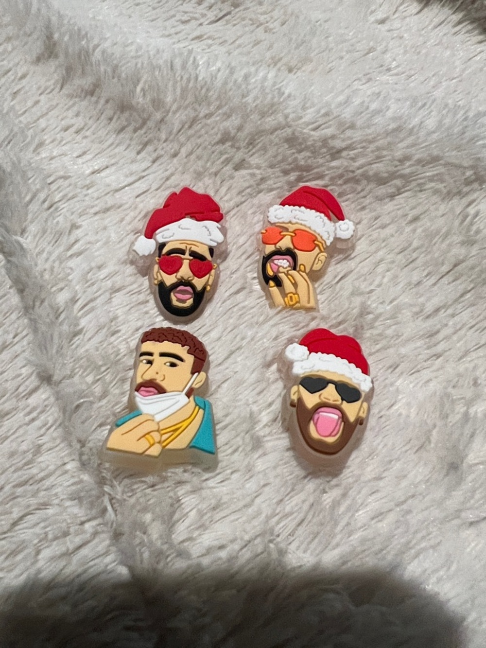 Bad bunny croc charms 4
